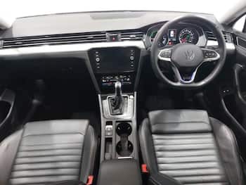 Used Volkswagen Passat 2022 for sale - 79627432: Photo