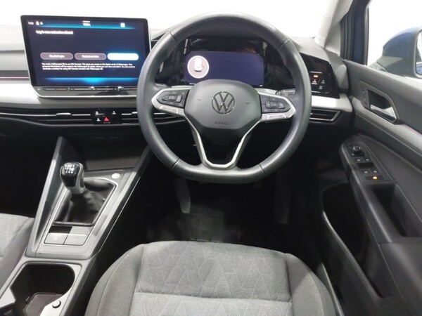 Used Volkswagen Golf 2024 for sale - 75526035: Photo 7