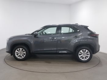 Used Toyota Yaris Cross 2023 for sale - 79164620: Photo