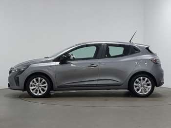 Used Renault Clio 2024 for sale - 74798033: Photo