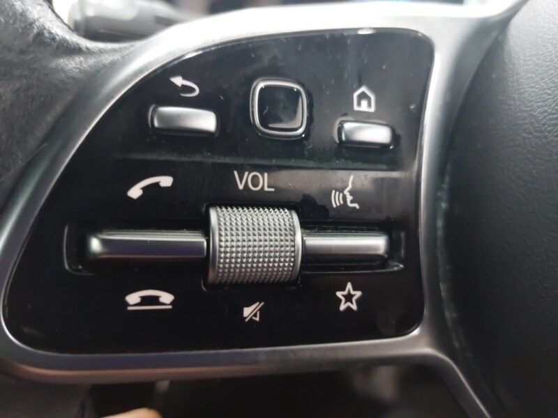 Used Mercedes-Benz A-Class 2019 for sale - 77964225: Photo 12