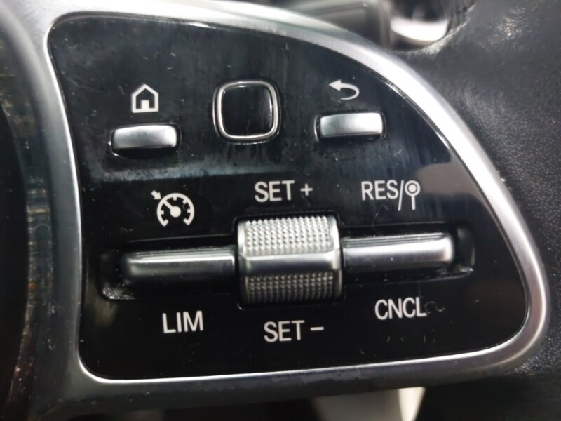 Used Mercedes-Benz A-Class 2019 for sale - 77964225: Photo 13