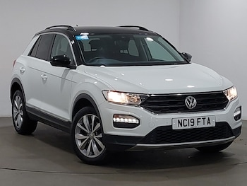 Used Volkswagen T-Roc 2019 for sale - 79581525: Photo