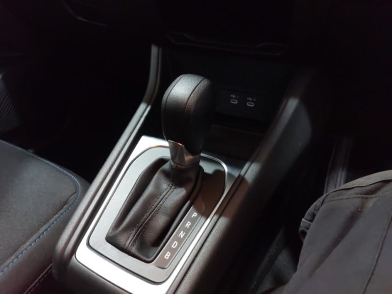 Used Renault Captur 2024 for sale - 77168849: Photo 12