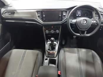 Used Volkswagen T-Roc 2018 for sale - 79723708: Photo