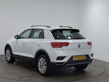Used Volkswagen T-Roc 2018 for sale - 79723708: Photo