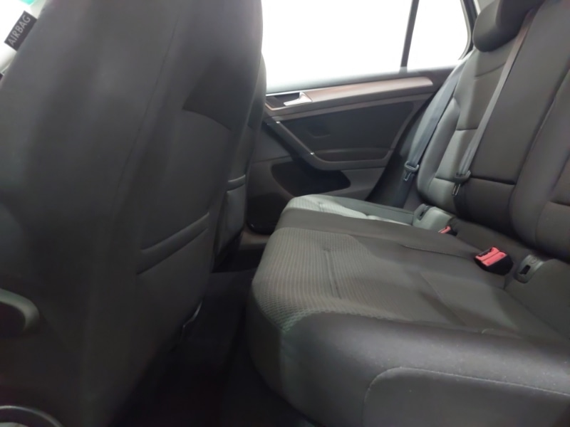 Used Volkswagen Golf 2015 for sale - 76493142: Photo 6