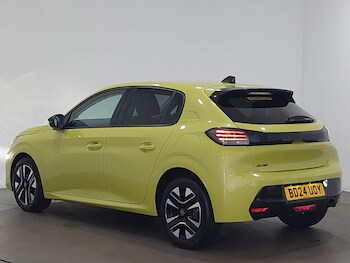 Used Peugeot 208 2024 for sale - 76543622: Photo