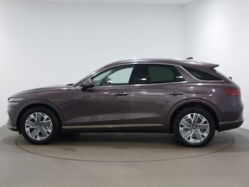 Used Genesis GV70 2023 for sale - 77514079: Photo