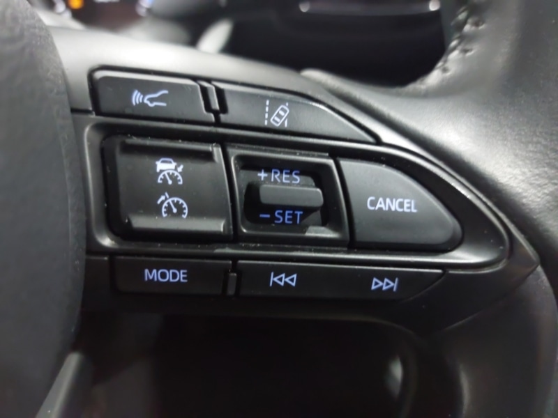 Used Toyota Yaris Cross 2022 for sale - 77669865: Photo 14