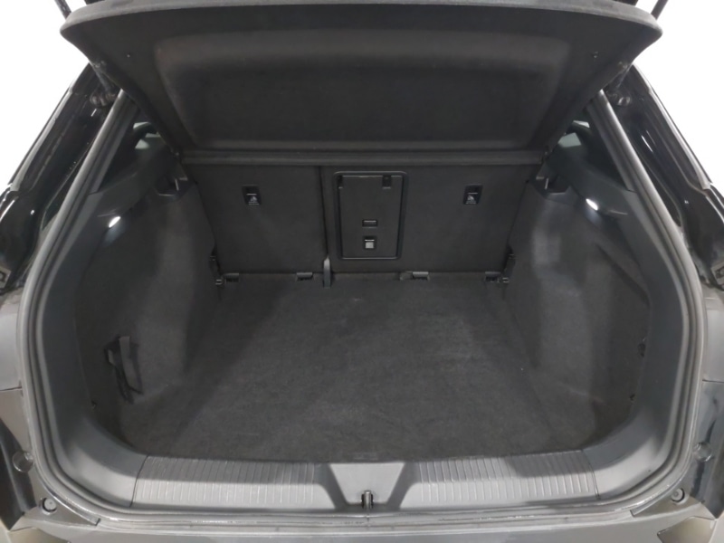 Used Volkswagen ID.4 2022 for sale - 78013624: Photo 8