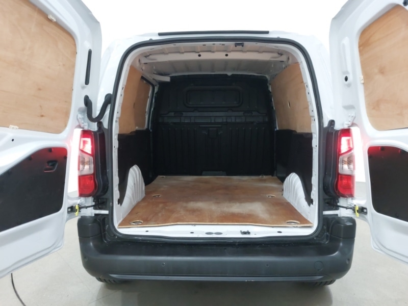 Used Vauxhall Combo 2024 for sale - 77352664: Photo 8