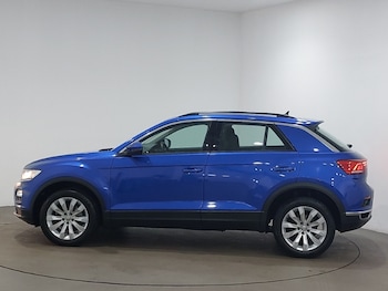 Used Volkswagen T-Roc 2019 for sale - 78290788: Photo