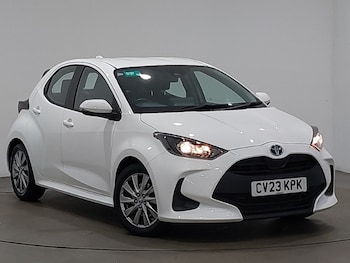 Used Toyota Yaris 2023 for sale - 79611370: Photo