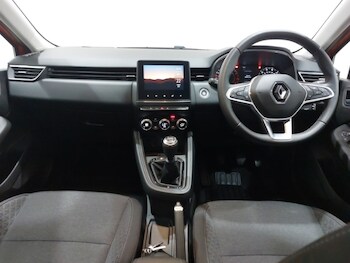 Used Renault Clio 2022 for sale - 75668759: Photo