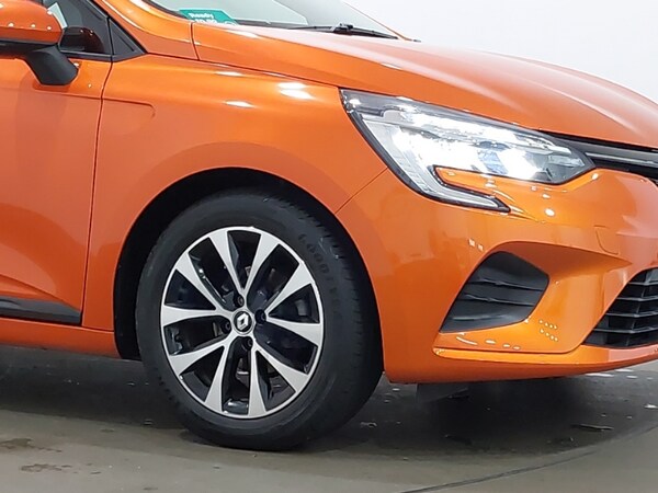Used Renault Clio 2022 for sale - 75668759: Photo 9