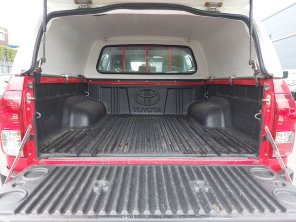 Used Toyota Hilux 2019 for sale - 76315981: Photo 8
