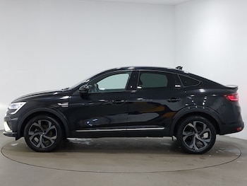 Used Renault Arkana 2023 for sale - 77141860: Photo