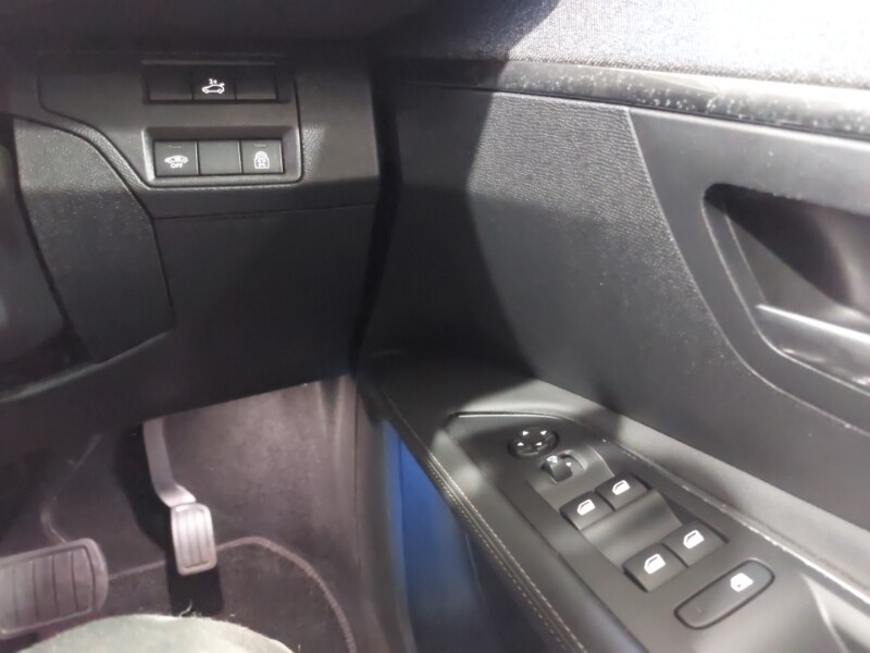 Used Peugeot 3008 2020 for sale - 77273131: Photo 13