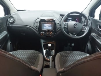 Used Renault Captur 2017 for sale - 79492829: Photo