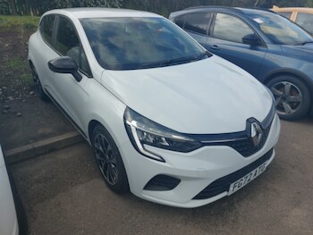 Used Renault Clio 2023 for sale - 78475172: Photo