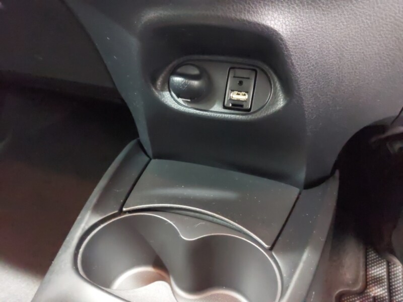 Used Toyota Yaris 2016 for sale - 77881805: Photo 17