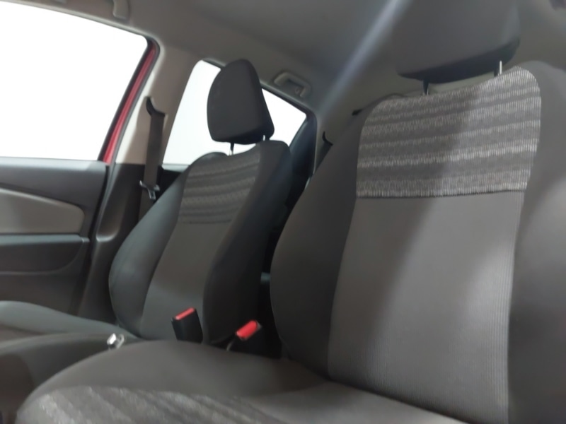 Used Toyota Yaris 2016 for sale - 77881805: Photo 5