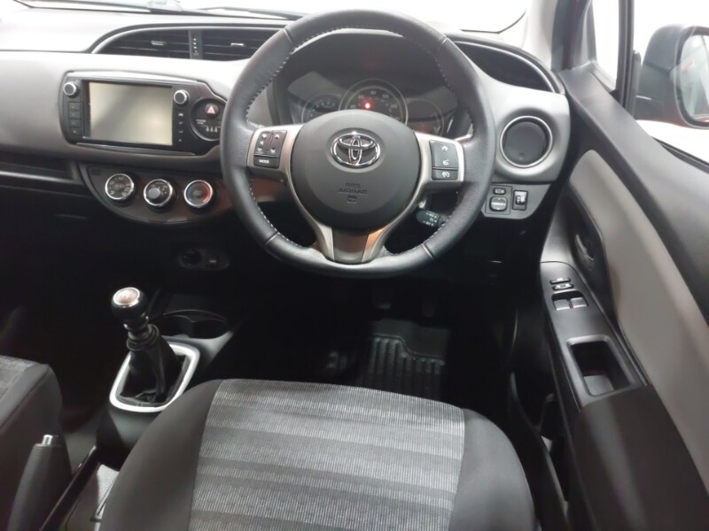 Used Toyota Yaris 2016 for sale - 77881805: Photo 7