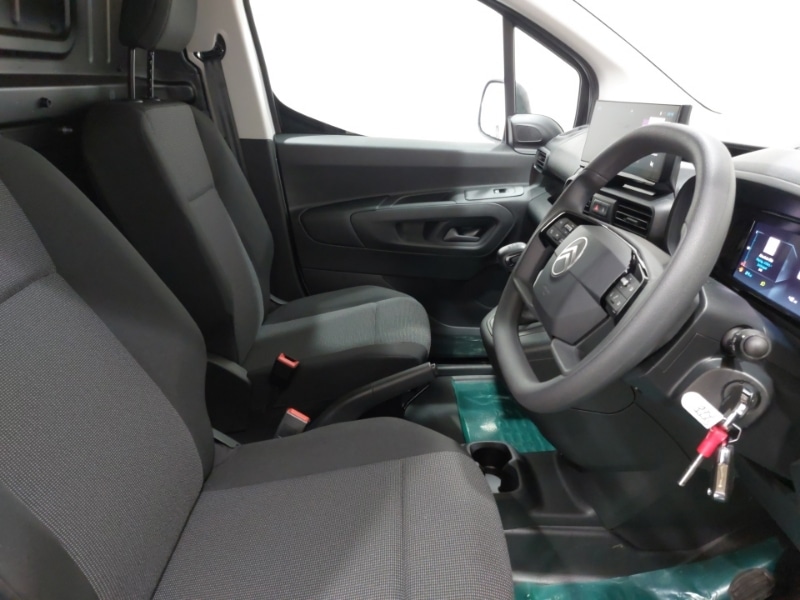 Used Citroen Berlingo 2024 for sale - 76537245: Photo 11