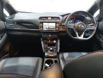 Used Nissan Leaf 2022 for sale - 76940582: Photo