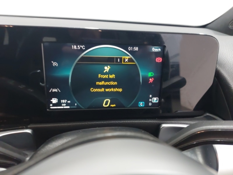 Used Mercedes-Benz GLB 2021 for sale - 77922642: Photo 11