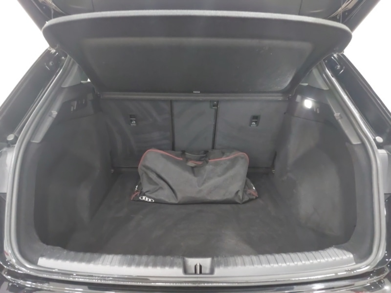 Used Audi Q4 e-tron 2024 for sale - 78094014: Photo 8