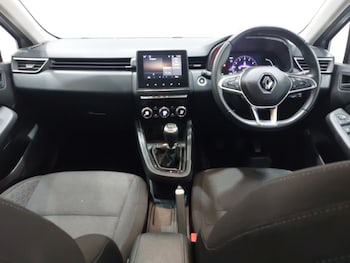 Used Renault Clio 2022 for sale - 76493141: Photo