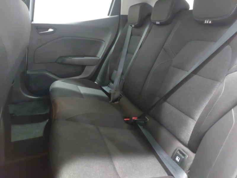 Used Renault Clio 2022 for sale - 76493141: Photo 6