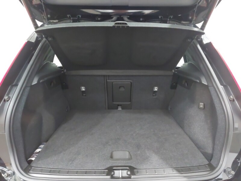 Used Volvo XC40 2022 for sale - 77209498: Photo 8