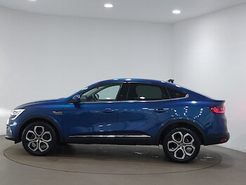 Used Renault Arkana 2023 for sale - 77922613: Photo