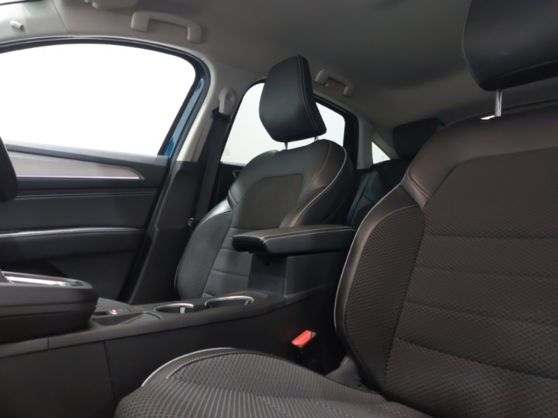 Used Renault Arkana 2023 for sale - 77922613: Photo 5