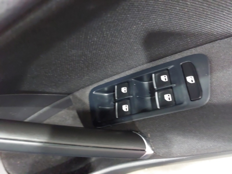 Used Volkswagen Golf 2020 for sale - 76331599: Photo 15