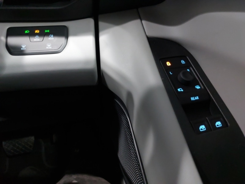 Used Ford Explorer 2025 for sale - 76763970: Photo 13