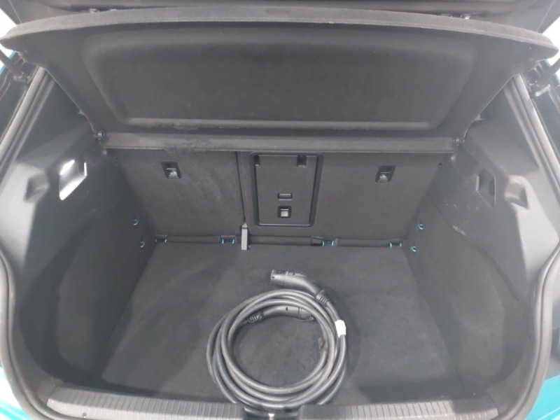 Used Volkswagen ID.3 2020 for sale - 78013700: Photo 8