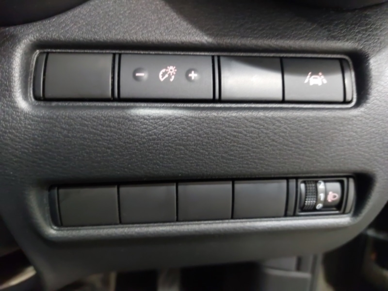 Used Nissan Juke 2023 for sale - 77999902: Photo 15