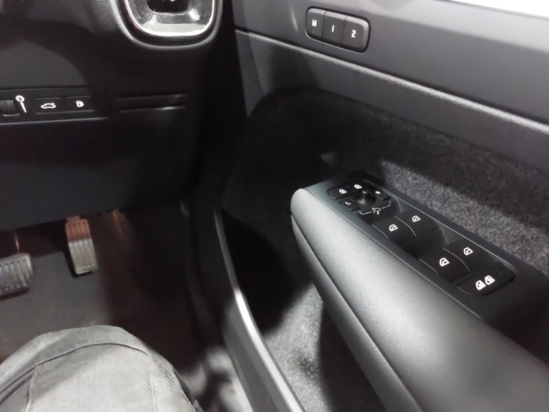 Used Volvo XC40 2022 for sale - 77047054: Photo 13