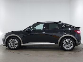 Used Genesis GV60 2022 for sale - 77596394: Photo