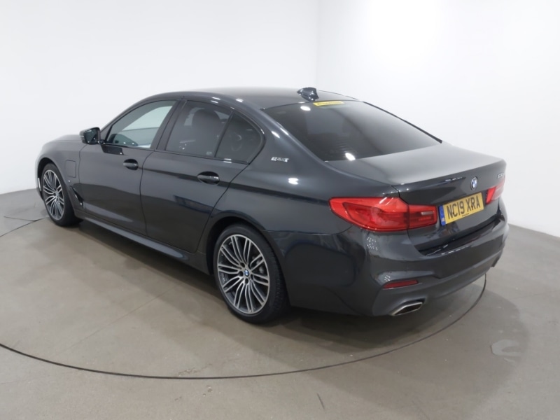 Used BMW 5 Series 2019 for sale - 77141805: Photo 3