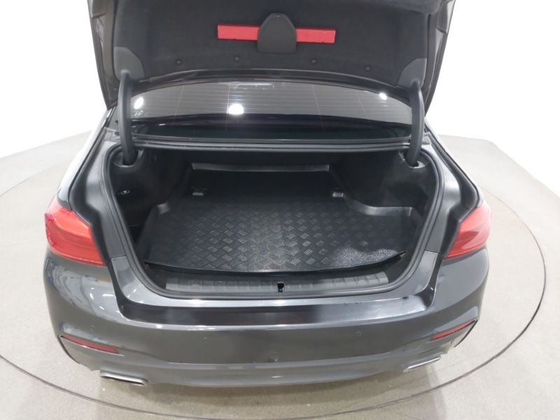 Used BMW 5 Series 2019 for sale - 77141805: Photo 8