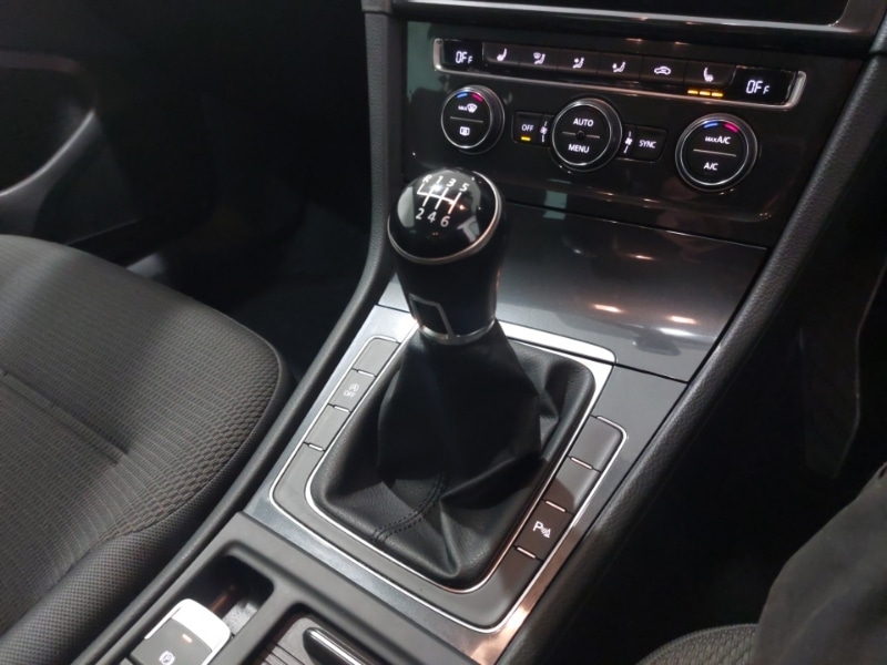 Used Volkswagen Golf 2019 for sale - 76343406: Photo 12