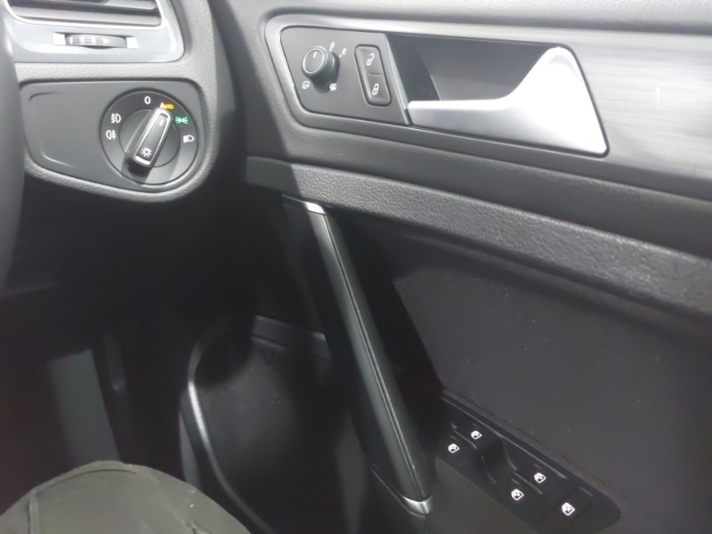 Used Volkswagen Golf 2019 for sale - 76343406: Photo 13