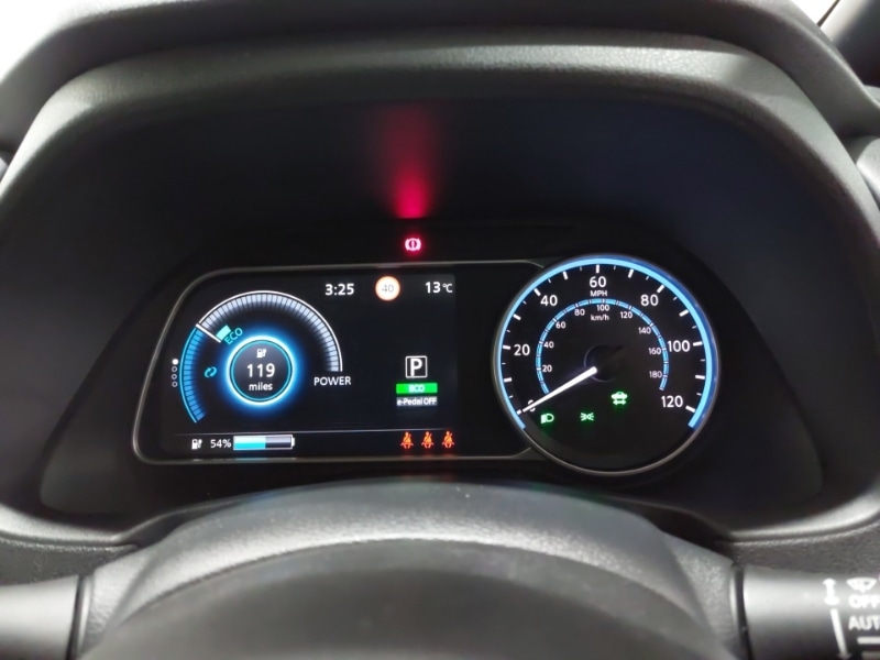 Used Nissan Leaf 2021 for sale - 76397461: Photo 11