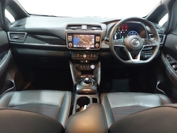 Used Nissan Leaf 2021 for sale - 76397461: Photo