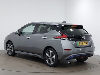 Used Nissan Leaf 2021 for sale - 76397461: Photo